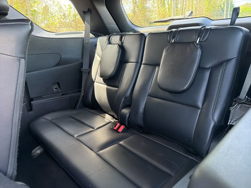 Used 2020 Ford Explorer XLT w/ Equipment Group 202A image 27