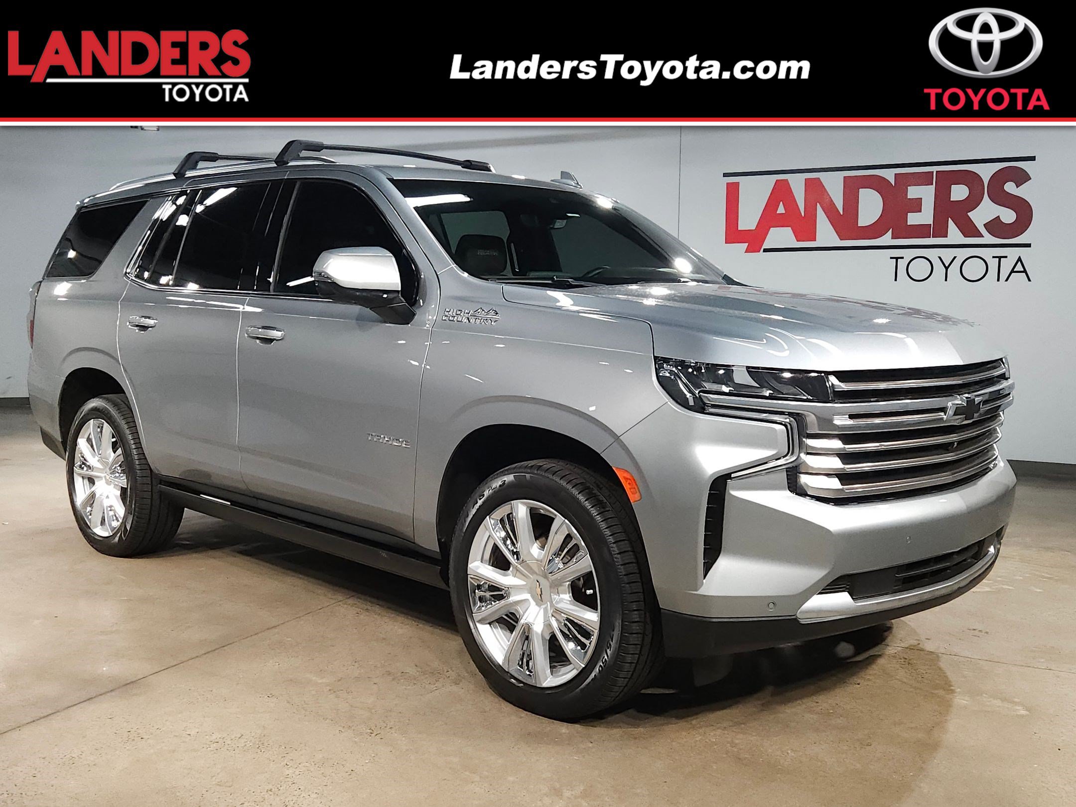 Used 2024 Chevrolet Tahoe High Country AWD/4WD image 1