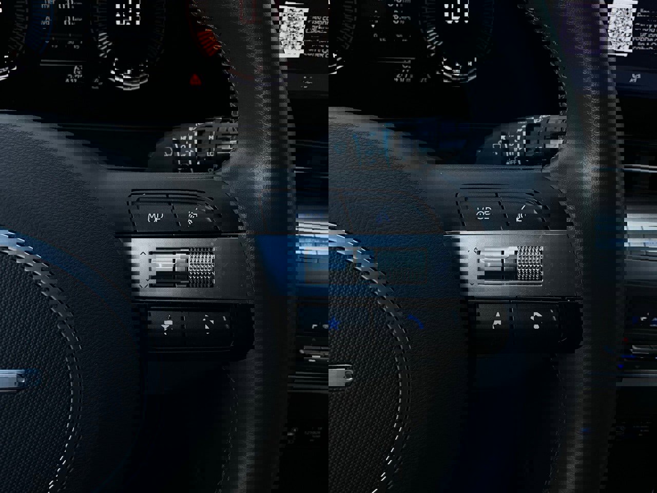 Used 2025 Hyundai Kona SEL image 35