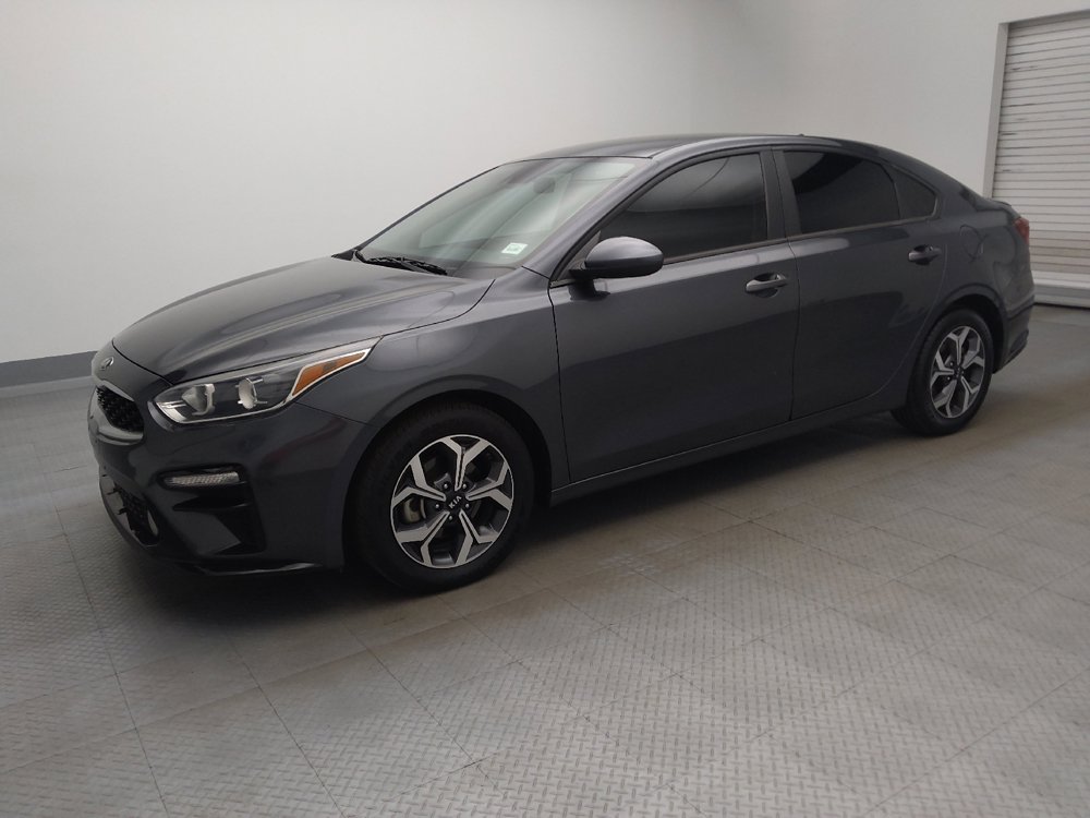Used 2021 Kia Forte LXS FWD image 2