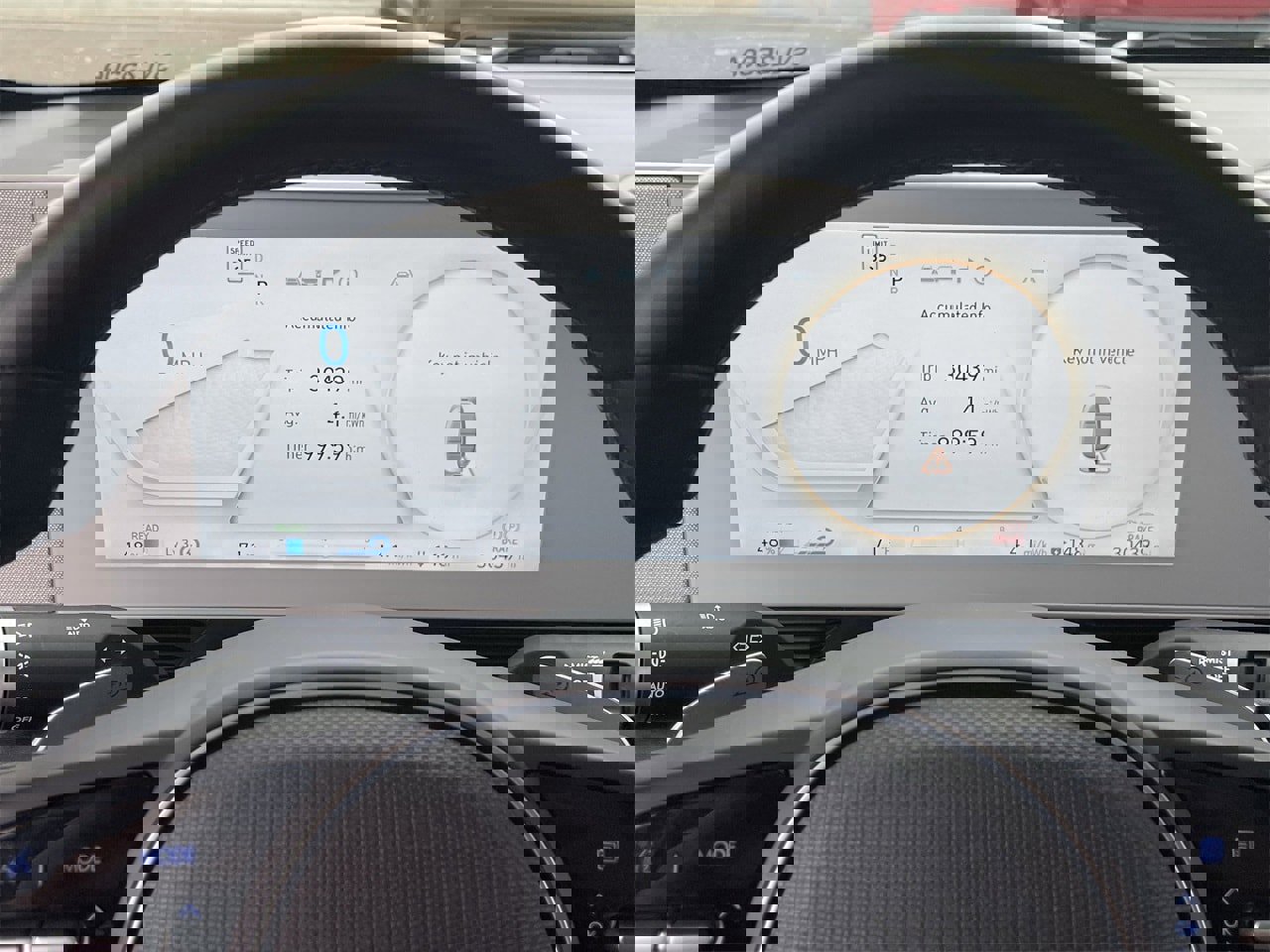 Used 2022 Hyundai Ioniq 5 SE w/ Cargo Package image 28