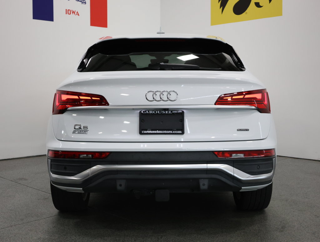 Used 2023 Audi Q5 2.0T Premium Plus w/ Premium Plus Package AWD/4WD image 11