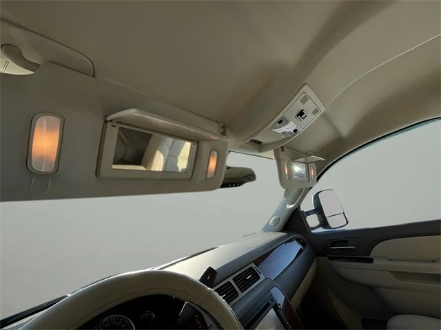 Used 2014 Chevrolet Silverado 2500 LTZ w/ LTZ Plus Package image 26