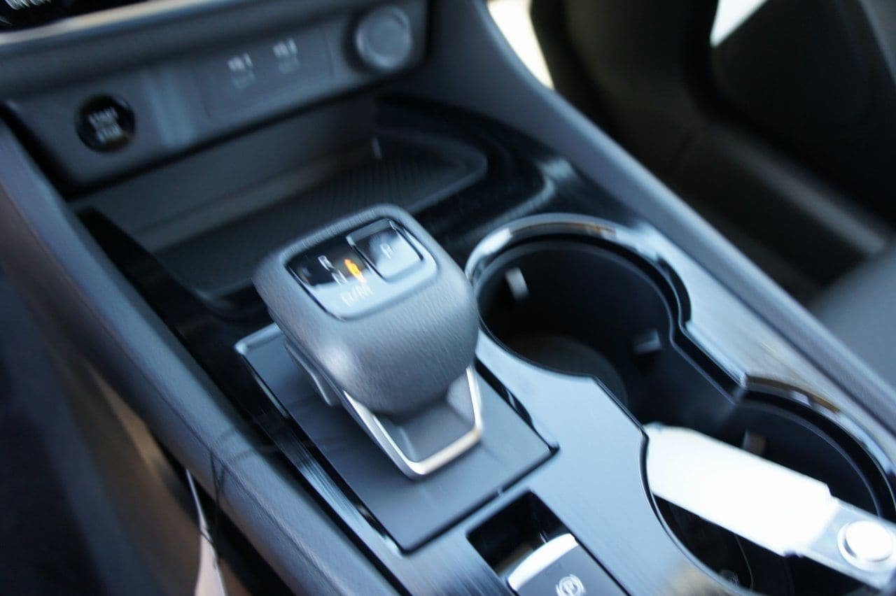 Certified 2024 Nissan Rogue SV w/ SV Premium Package AWD/4WD image 23