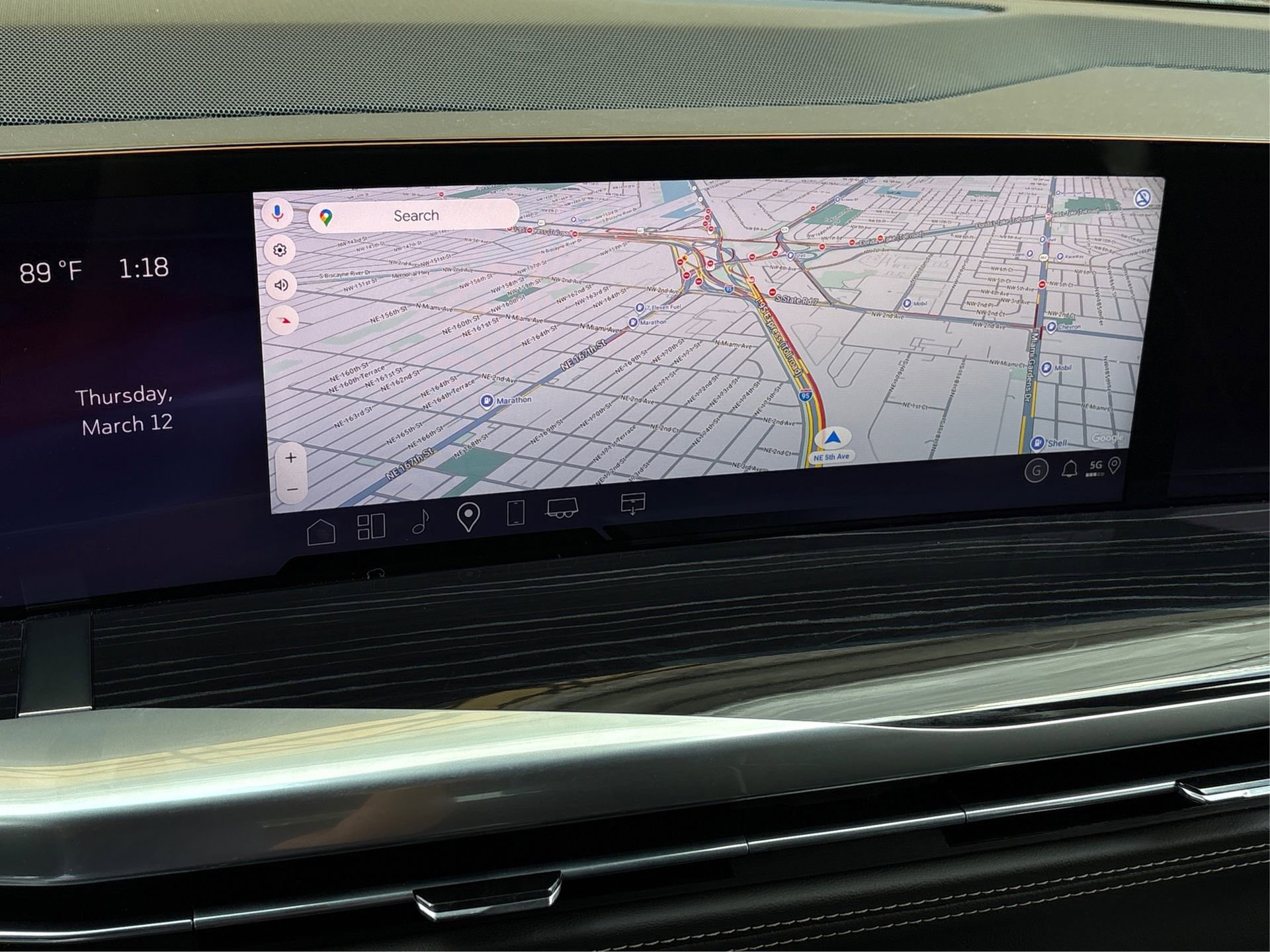 New 2026 Cadillac Escalade ESV Sport w/ LPO, ONYX Package image 24