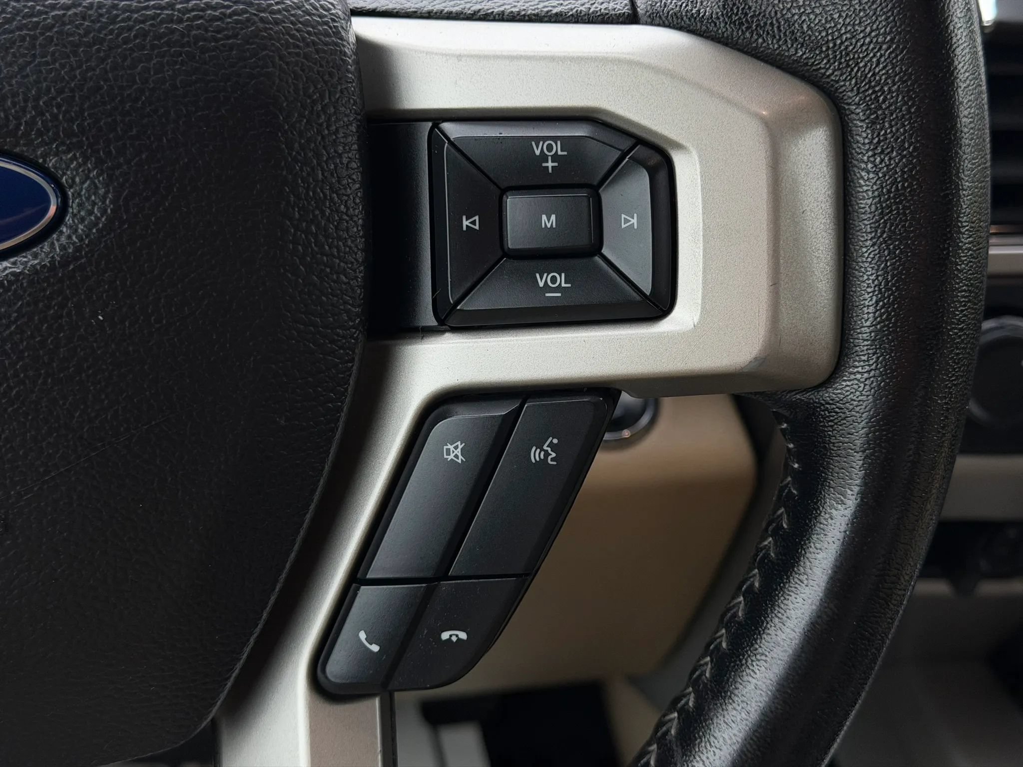Used 2019 Ford F250 Lariat w/ Lariat Ultimate Package AWD/4WD image 37