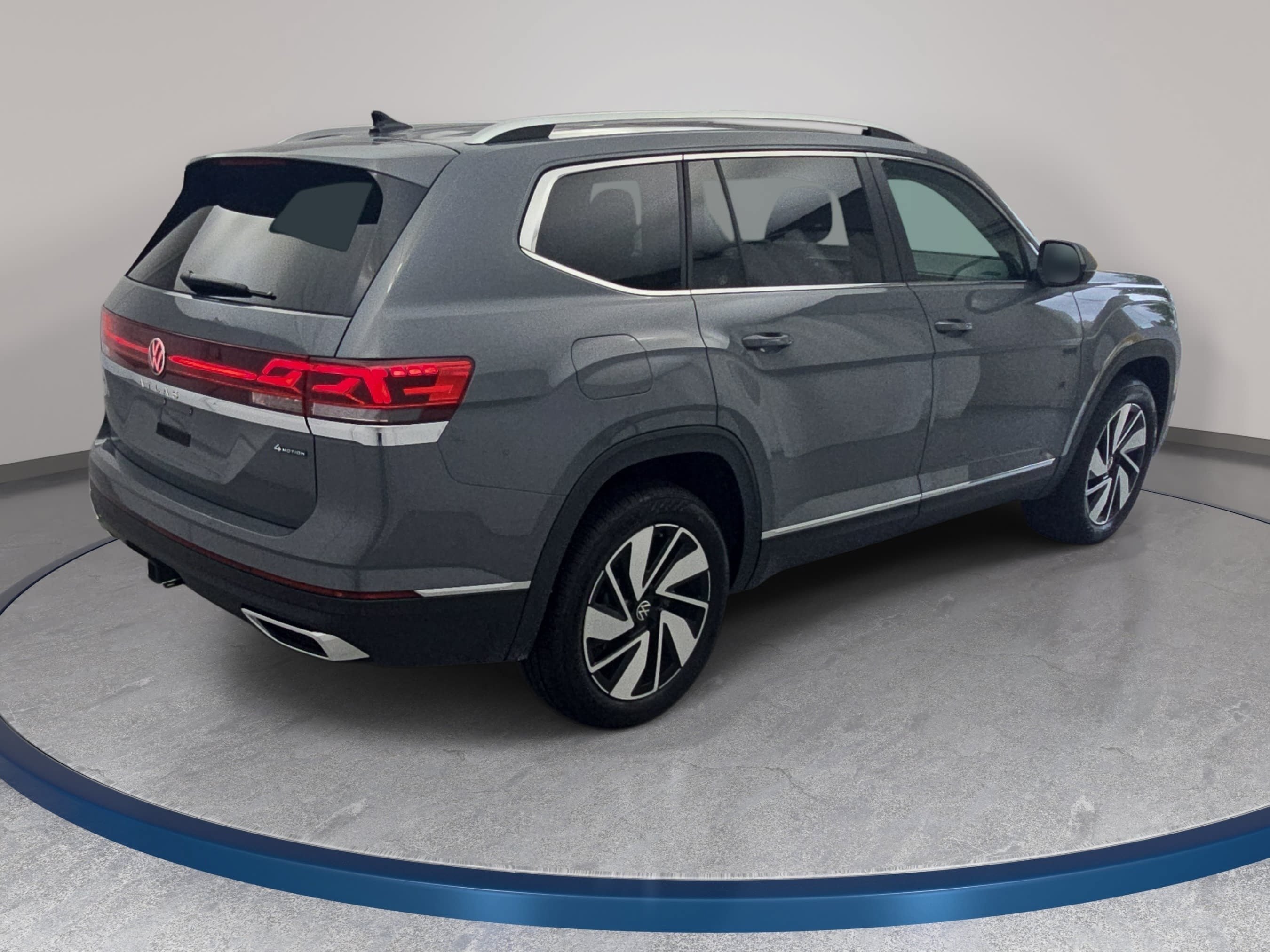 Used 2026 Volkswagen Atlas SEL AWD/4WD image 5