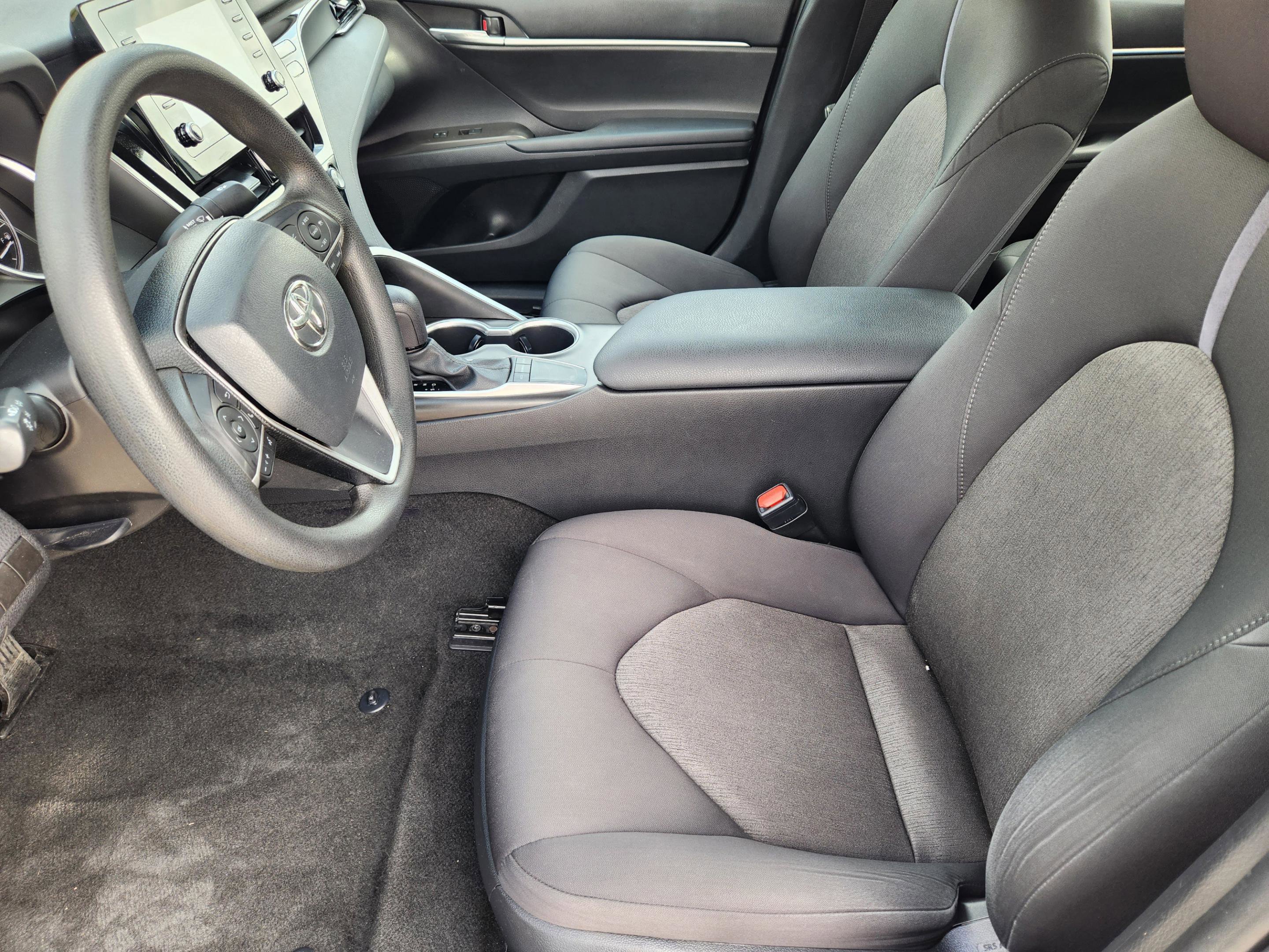 Used 2023 Toyota Camry LE FWD image 13