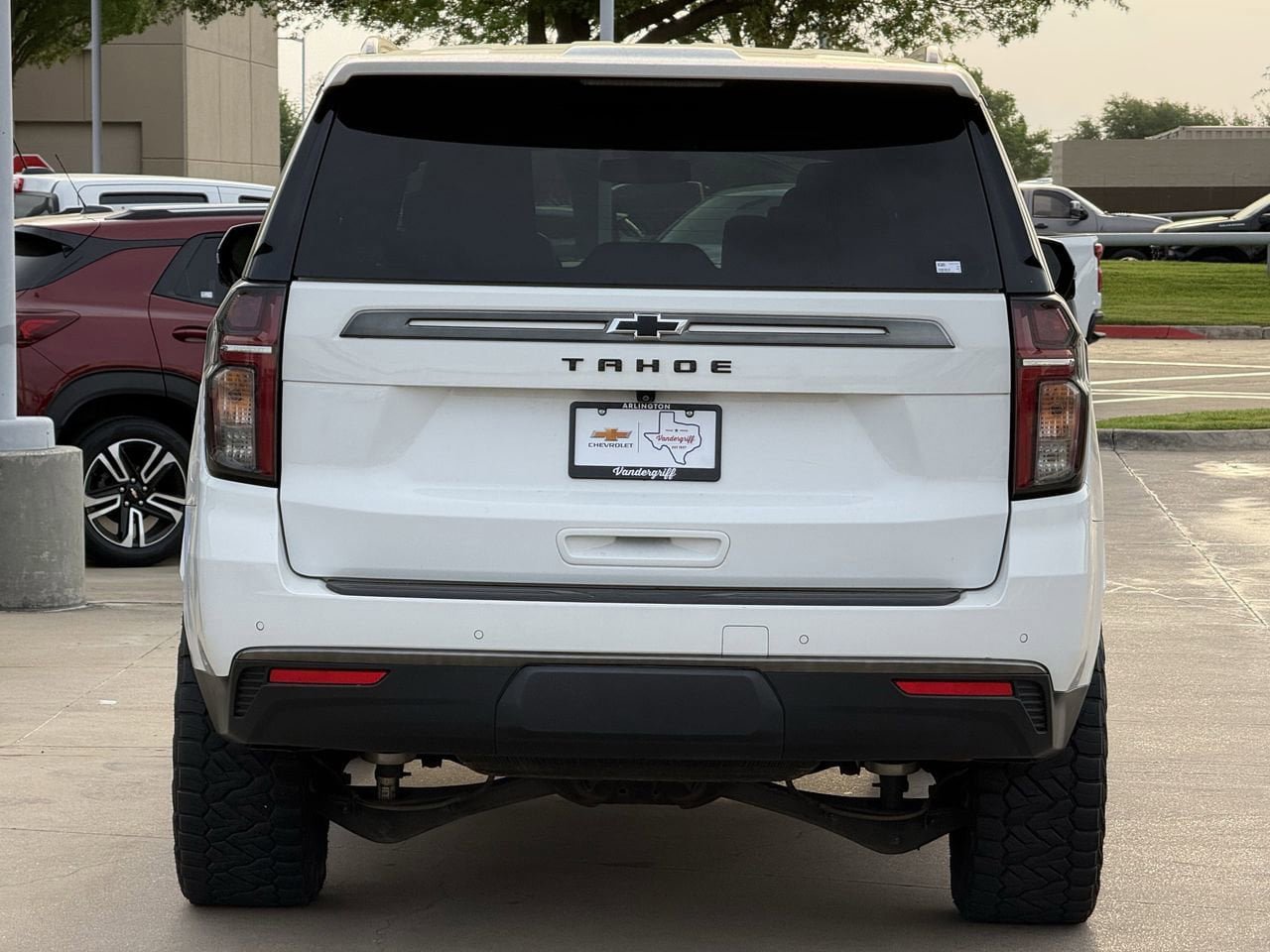 Certified 2022 Chevrolet Tahoe Z71 w/ Luxury Package image 5