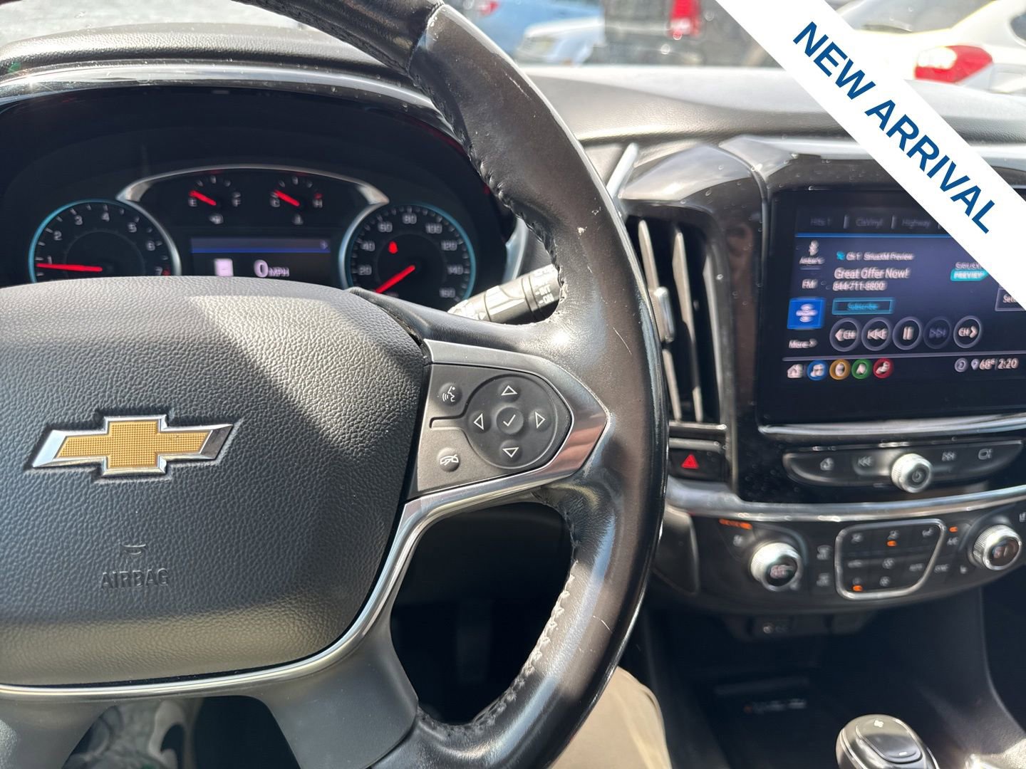 Used 2020 Chevrolet Traverse Premier image 23