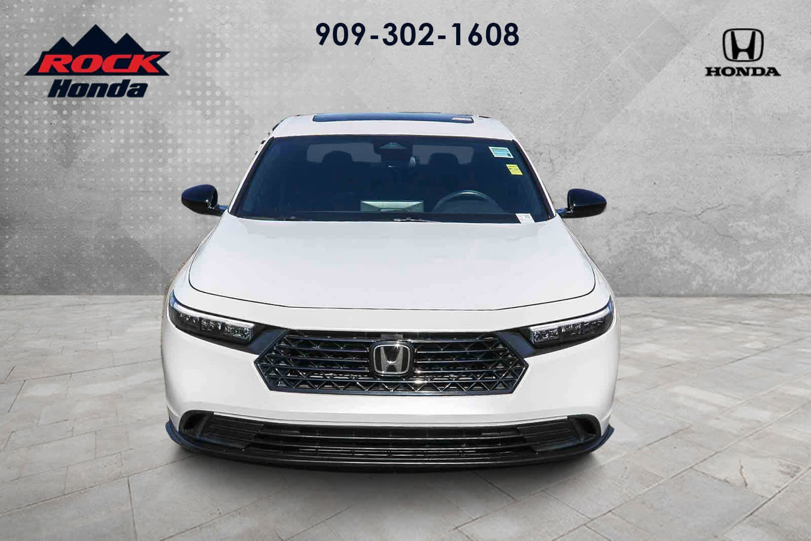 Used 2023 Honda Accord Sport image 2