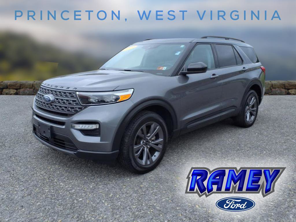 Used 2024 Ford Explorer XLT w/ Equipment Group 202A AWD/4WD image 1
