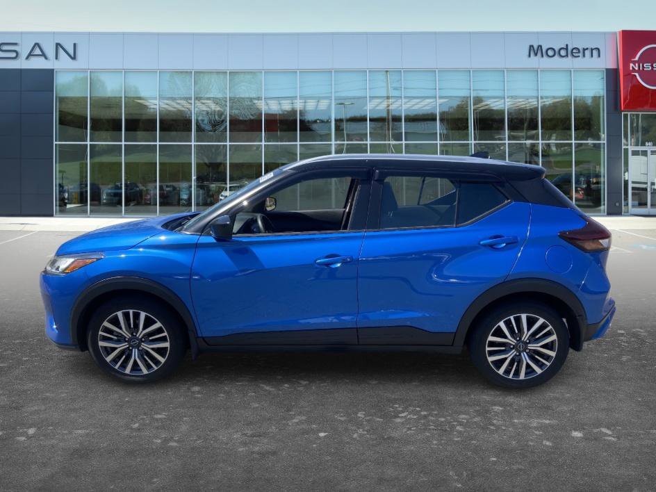 Used 2023 Nissan Kicks SV image 7