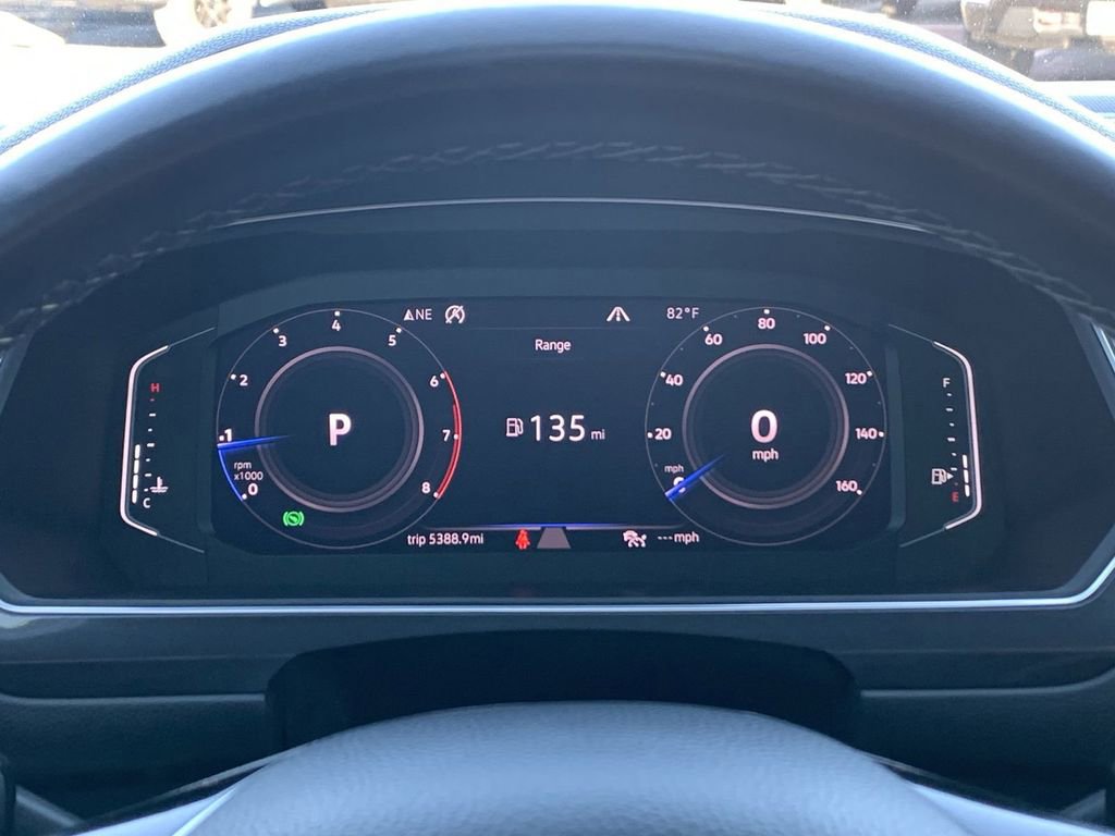 Used 2020 Volkswagen Tiguan SEL Premium R-Line image 9
