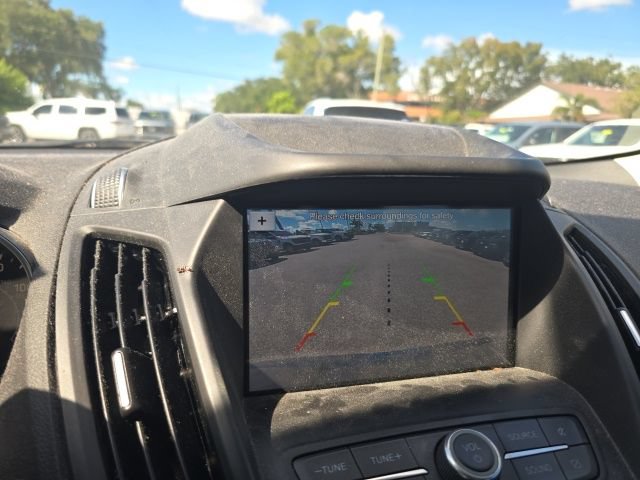 Used 2019 Ford Escape SE FWD image 16