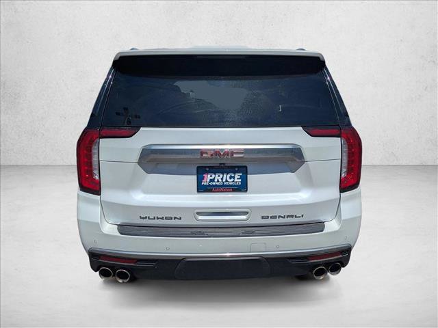 Used 2022 GMC Yukon XL Denali AWD/4WD image 6