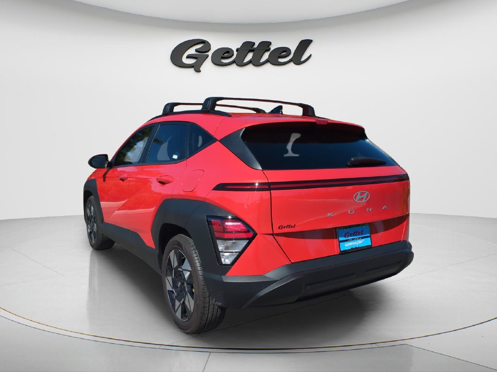 Certified 2025 Hyundai Kona SEL FWD image 7