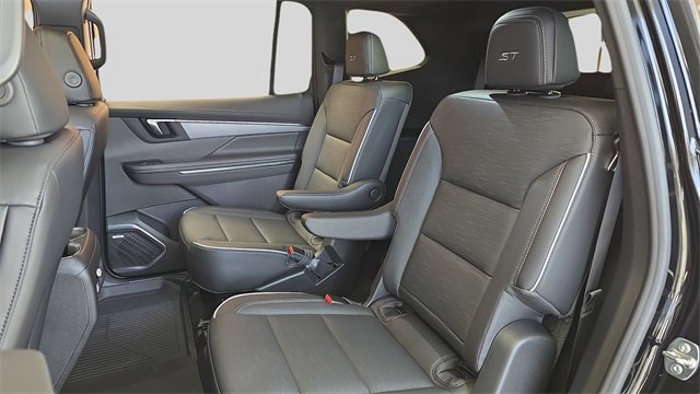 New 2026 Buick Enclave Sport Touring w/ Power Package image 18