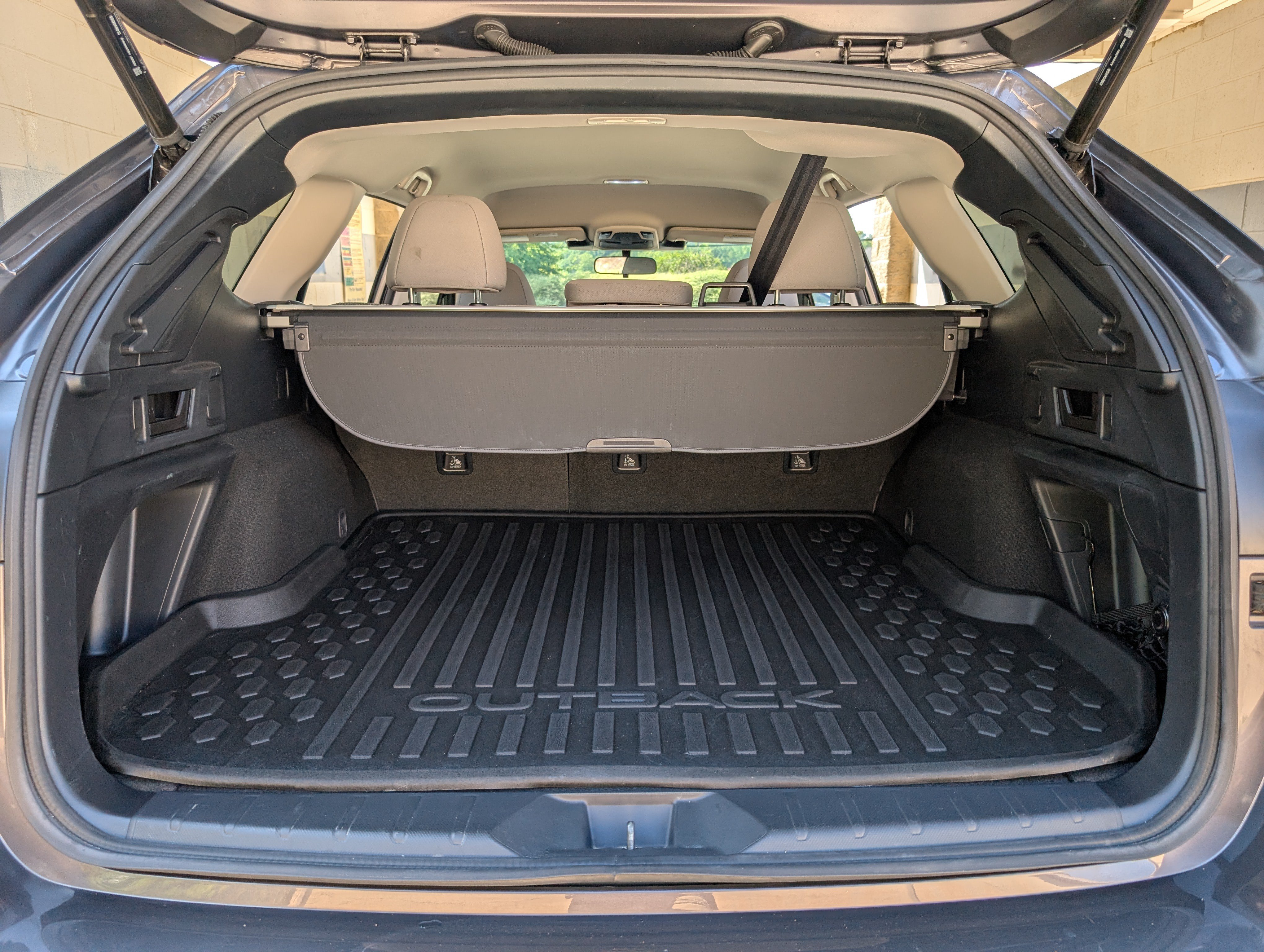 Used 2024 Subaru Outback Premium AWD/4WD image 18