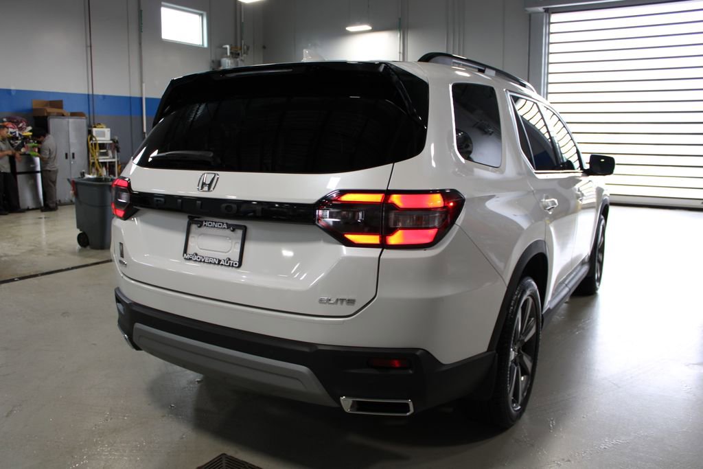 Used 2024 Honda Pilot Elite image 49