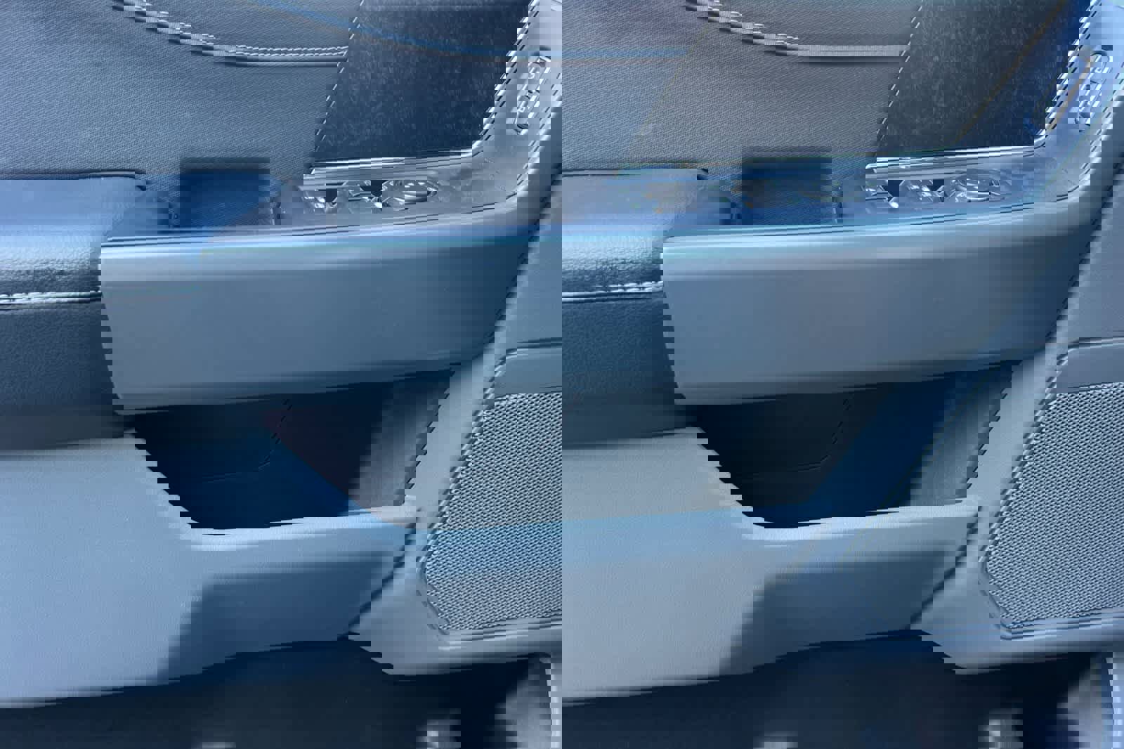 Used 2022 Ford F150 XLT w/ Equipment Group 301A Mid image 15