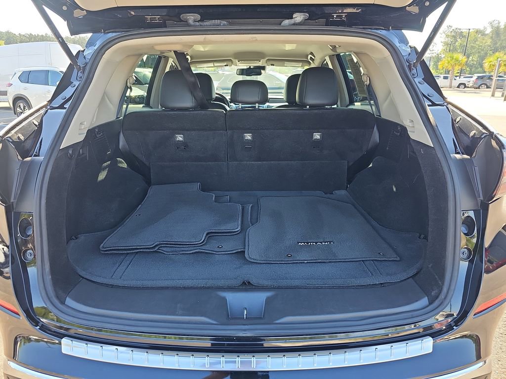 Used 2024 Nissan Murano SV FWD image 16