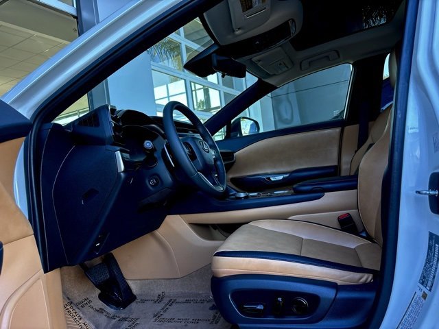 Used 2024 Lexus RZ 300e Premium image 24