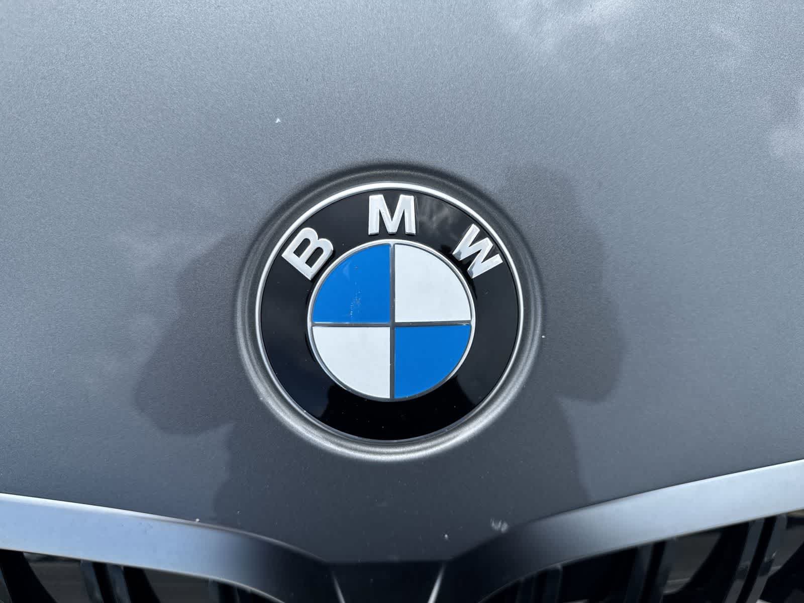 Used 2025 BMW 330i xDrive Sedan AWD/4WD image 18