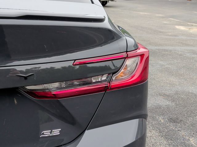 Used 2025 Toyota Camry SE w/ Convenience Package FWD image 12