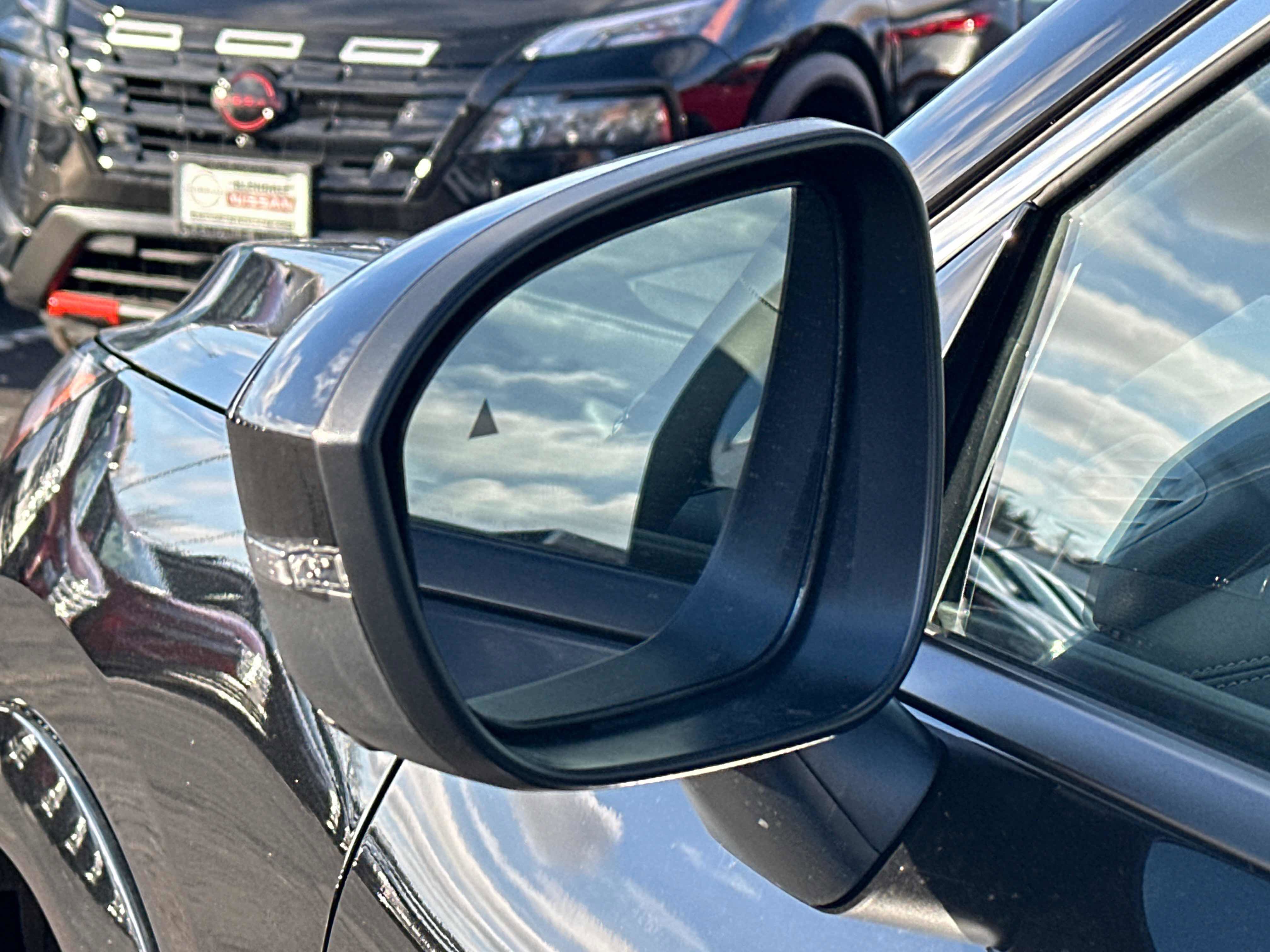 New 2026 Nissan Rogue Platinum w/ Tech Package image 9