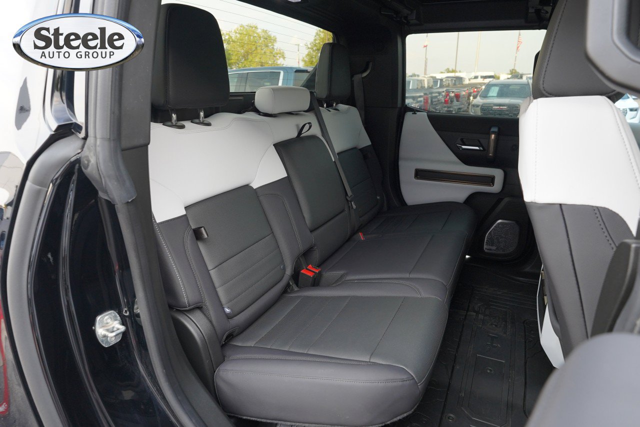 Used 2024 GMC Hummer EV 2X AWD/4WD image 23