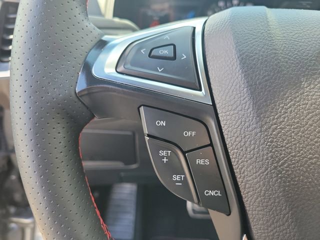 Certified 2024 Ford Edge ST-Line AWD/4WD image 18
