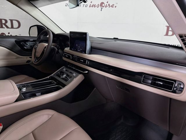 Certified 2023 Lincoln Aviator 2WD w/ Premium Package image 36