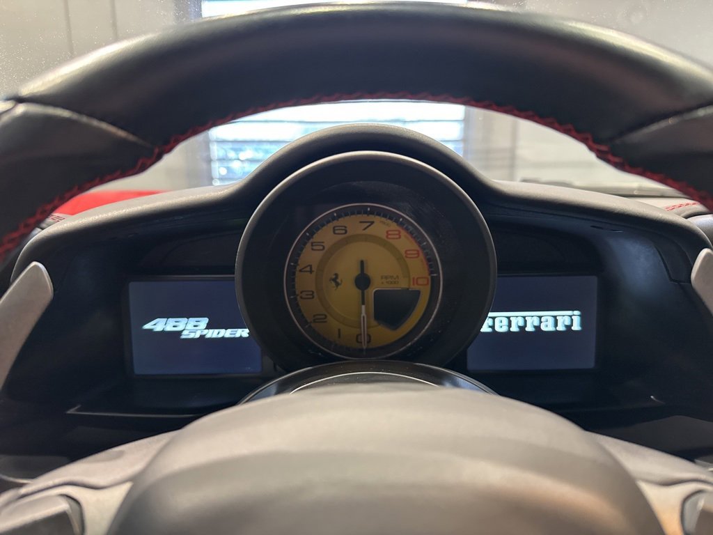 Used 2018 Ferrari 488 Spider image 40
