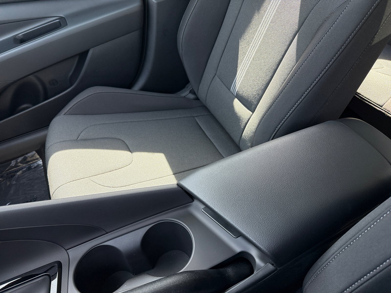 Certified 2026 Hyundai Elantra SE FWD image 14