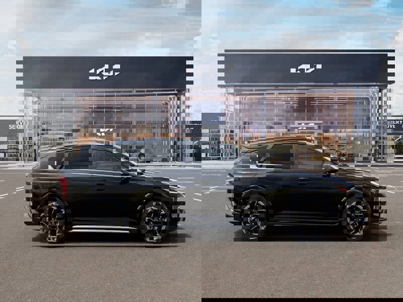 New 2026 Kia K4 GT-Line FWD image 7