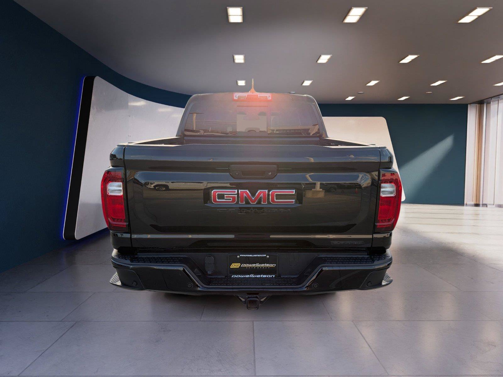 Used 2024 GMC Canyon Elevation w/ Elevation Premium Package RWD image 4