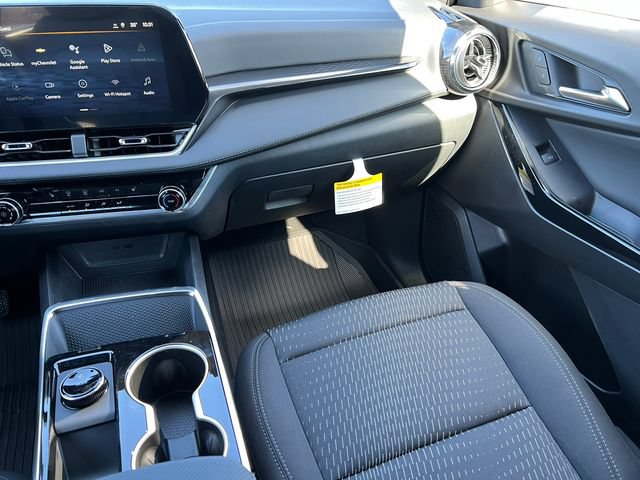 New 2026 Chevrolet Equinox LT w/ LPO, Floor Liner Package AWD/4WD image 27
