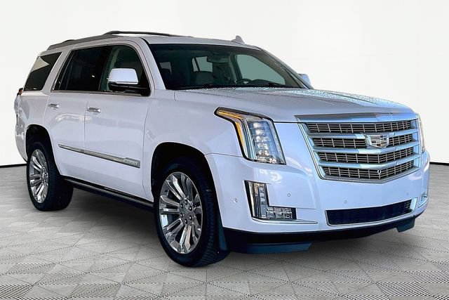 Used 2018 Cadillac Escalade Premium Luxury w/ LPO, Radiant Package AWD/4WD image 1