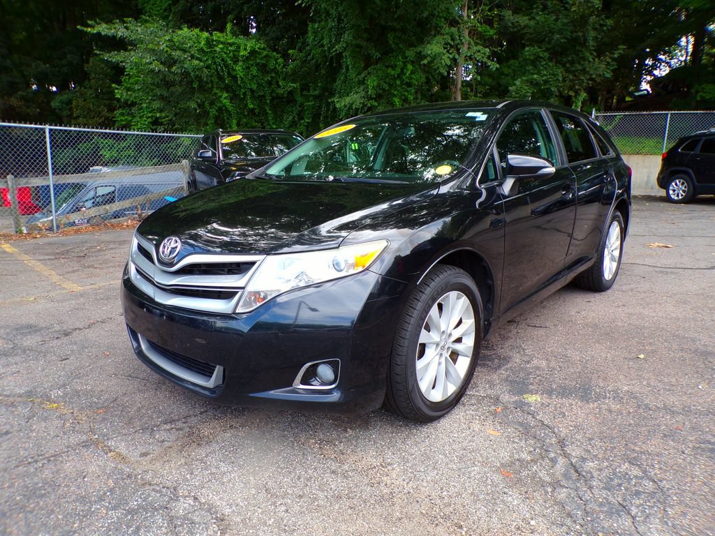 Used 2015 Toyota Venza LE AWD/4WD image 1