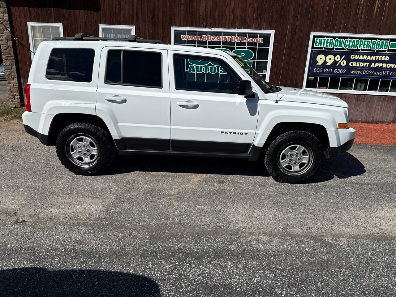 Used 2016 Jeep Patriot Sport w/ Power Value Group image 12