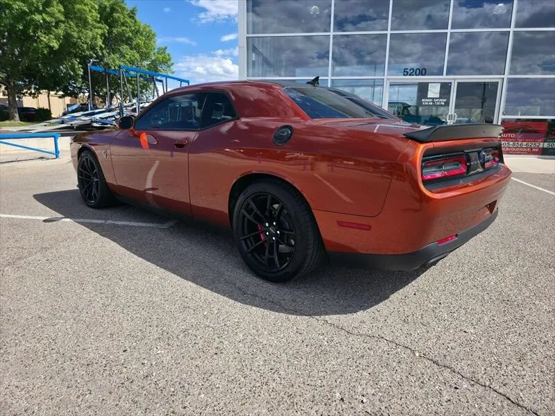 Used 2023 Dodge Challenger SRT Hellcat w/ Driver Convenience Group RWD image 10