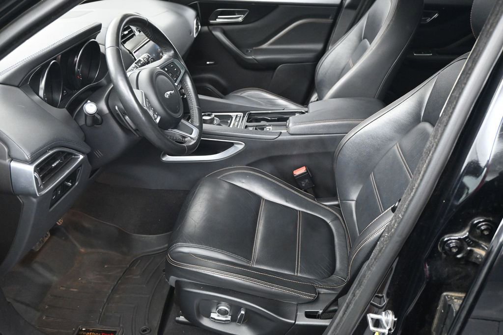 Used 2020 Jaguar F-PACE Prestige AWD/4WD image 5