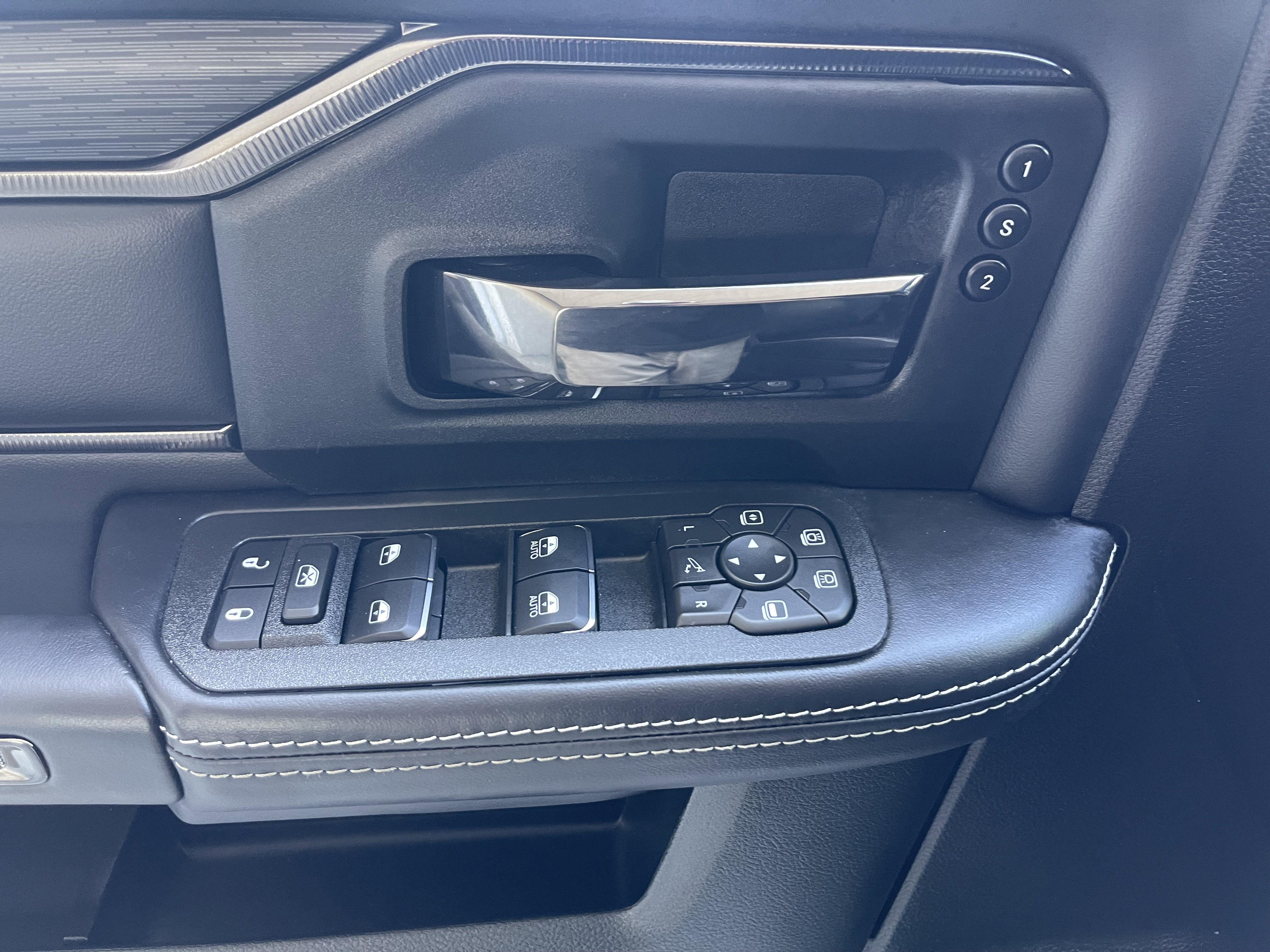 New 2026 RAM 2500 Rebel w/ Rebel Level 2 Equipment Group AWD/4WD image 19