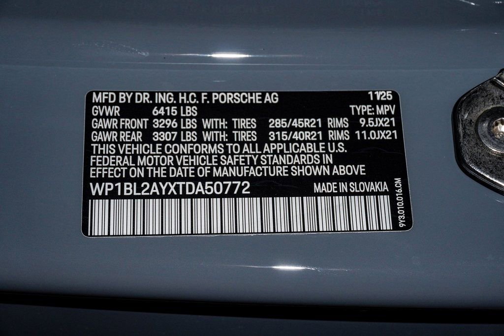 New 2026 Porsche Cayenne S image 30