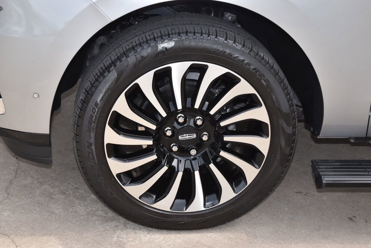 Certified 2023 Lincoln Navigator Black Label image 41