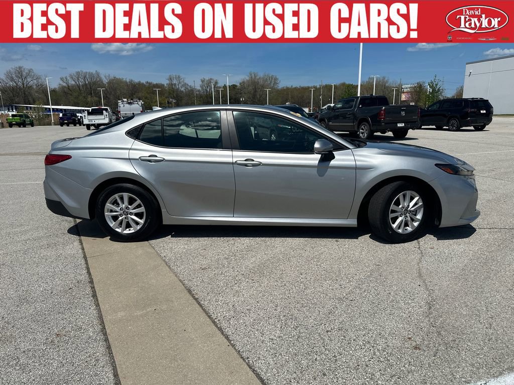 Used 2025 Toyota Camry LE FWD image 2