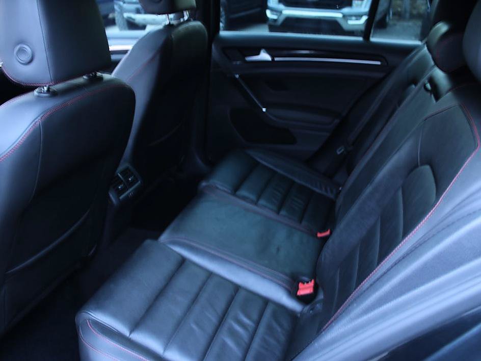 Used 2015 Volkswagen GTI SE w/ Lighting Package (SEL) FWD image 11