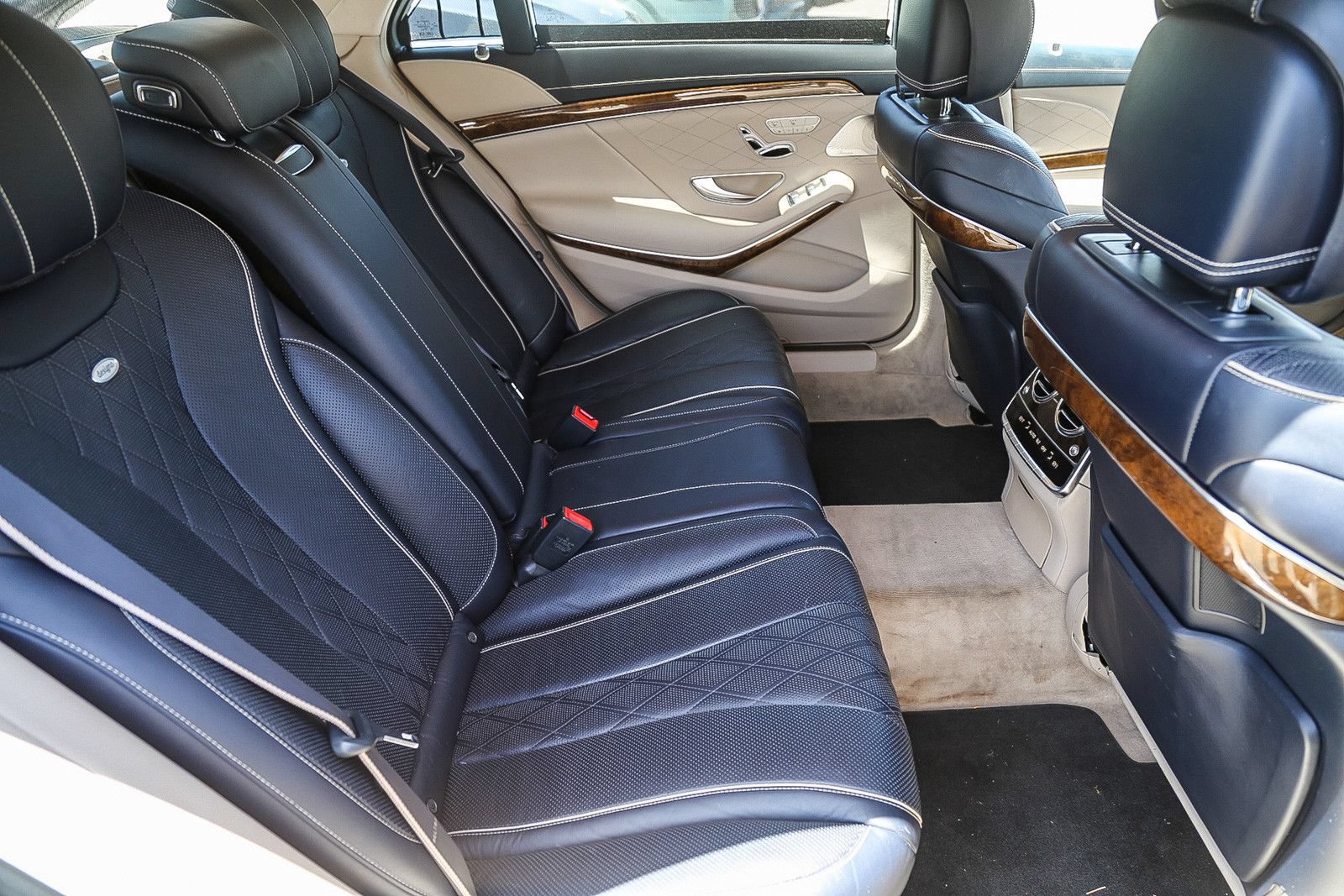 Used 2014 Mercedes-Benz S 550 Sedan w/ Sport Package Plus One image 16