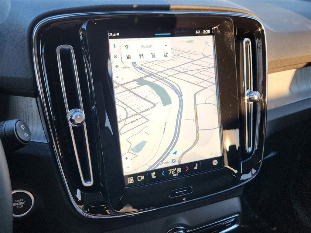 New 2025 Volvo XC40 B5 Plus w/ Protection Package Premier image 12